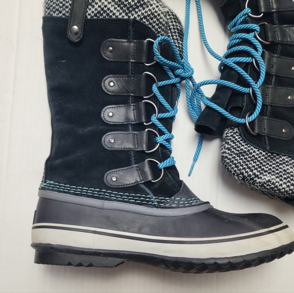 SOREL Boots - Picture 4 of 12